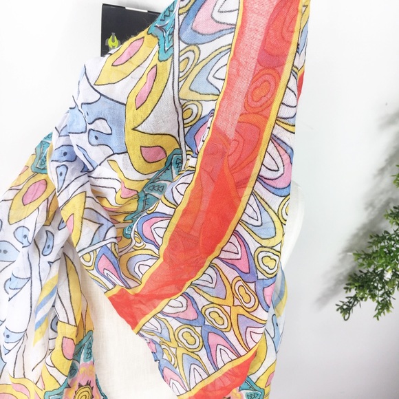 HE Oblong Floral Boho Scarf Colorful - Picture 4 of 6